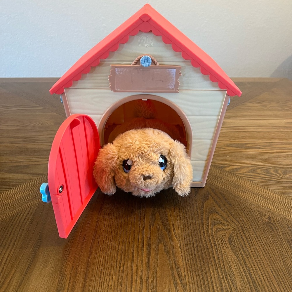 Little Live Pets My Puppy's Home.